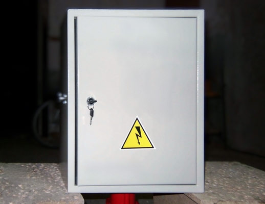 Металлический шкаф Металлический шкаф