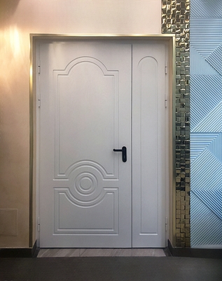 Огнестойкая дверь с МДФ